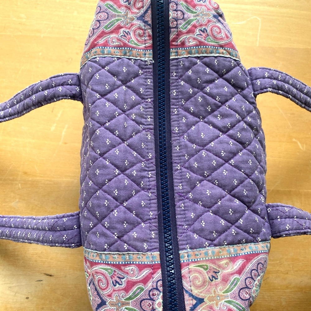 Vera Bradley original 80’s Purple Quilted Paisley Shoulder Bag - Picture 4 of 8